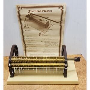Read Pleaters 16-Row Needle Smocking Pleater Machine